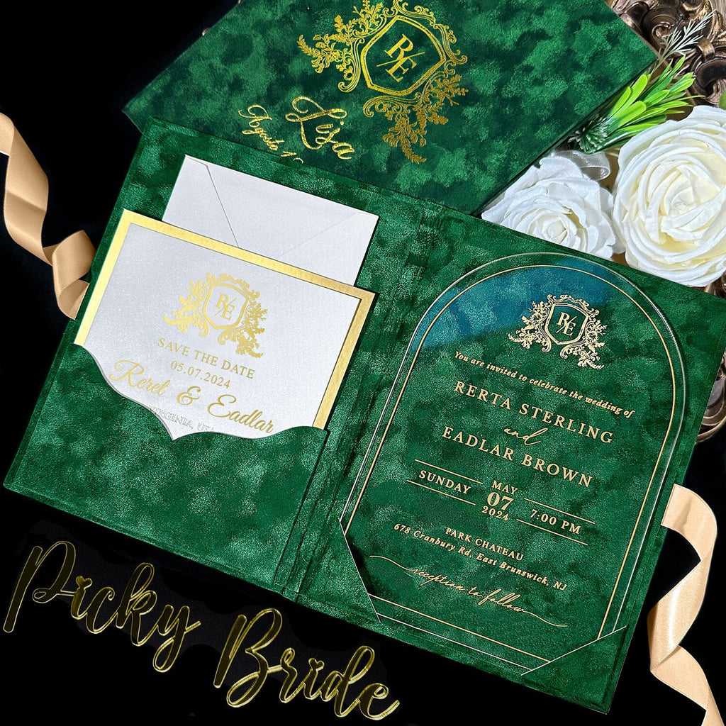 Vintage Arch Gold Acrylic Wedding Invitations, Emerald Green Velvet Wedding Invitation with Gold Foil Monogram, Luxury Pocket Invites with Gold Foil Lined RSVP Picky Bride 